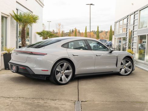 Used 2023 Porsche Taycan w/ Premium Package image 7