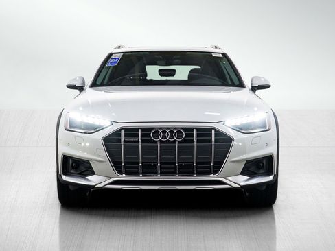 Used 2022 Audi A4 2.0T allroad Premium Plus AWD/4WD image 8