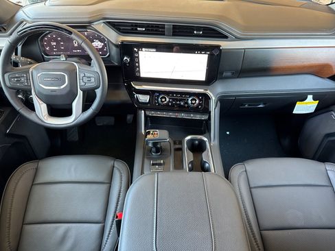 New 2026 GMC Sierra 1500 Denali w/ Technology Package AWD/4WD image 13