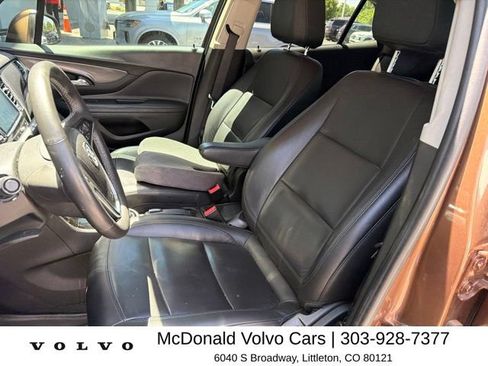 Used 2017 Buick Encore Essence FWD image 5