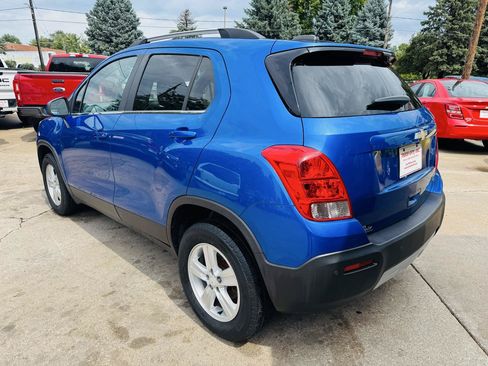 Used 2016 Chevrolet Trax LT w/ LT Sun and Sound Package AWD/4WD image 5