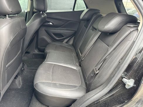 Used 2022 Buick Encore Preferred w/ Safety Package AWD/4WD image 8