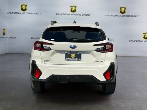 Used 2024 Subaru Crosstrek 2.0i Premium w/ Crosstrek Mirror Package AWD/4WD image 6
