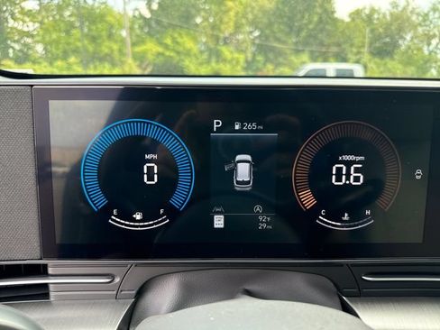 New 2026 Hyundai Kona SE AWD/4WD image 18