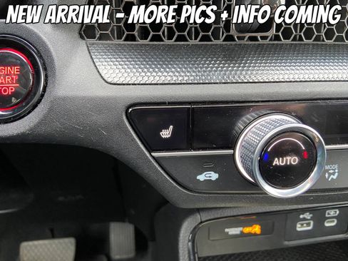 Used 2024 Honda CR-V EX image 5