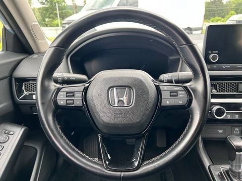 Used 2022 Honda Civic EX image 13