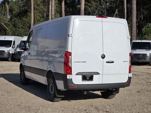 New 2025 Mercedes-Benz Sprinter 2500 image 7