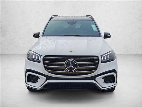New 2026 Mercedes-Benz GLS 450 4MATIC image 2