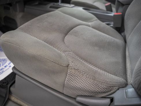 Used 2018 Nissan Frontier SV RWD image 31