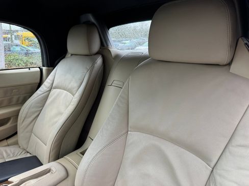 Used 2003 BMW Z4 2.5i image 18