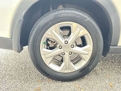 Used 2024 Honda HR-V LX image 5