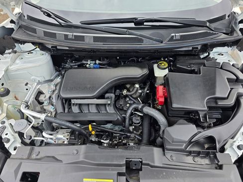 Used 2022 Nissan Rogue Sport S image 24