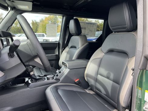 New 2025 Ford Bronco Outer Banks image 13