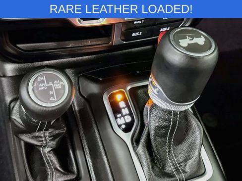 Used 2024 Jeep Wrangler High Altitude AWD/4WD image 17