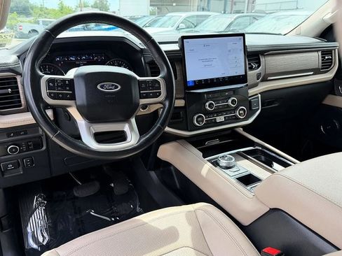 Certified 2024 Ford Expedition Max Limited RWD image 34