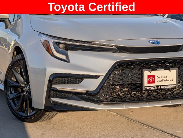 Certified 2025 Toyota Corolla Hybrid Sedan FWD image 3