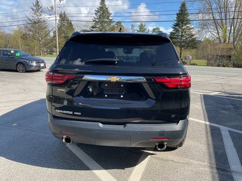 Used 2022 Chevrolet Traverse LT AWD/4WD image 5