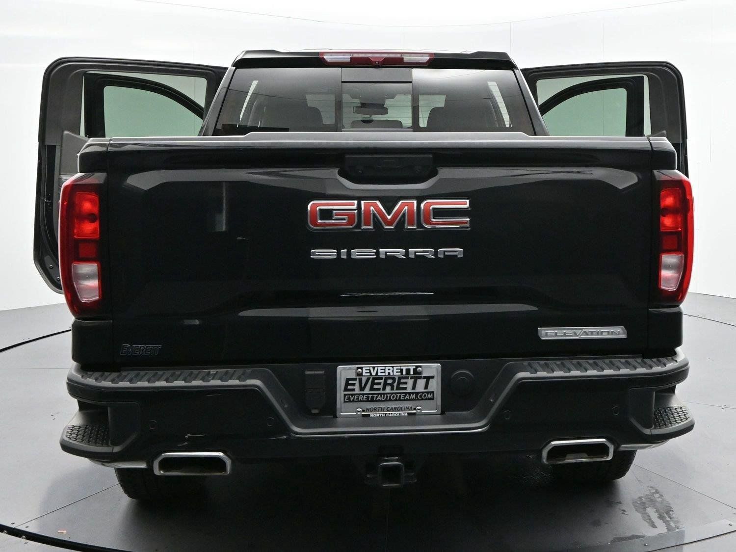 Used 2025 GMC Sierra 1500 Elevation w/ Elevation Premium Package AWD/4WD image 38
