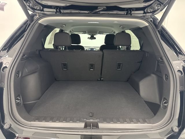Used 2024 Chevrolet Equinox LT FWD image 26