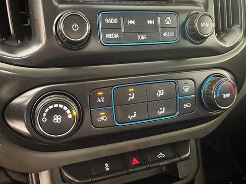 Used 2016 Chevrolet Colorado W/T w/ WT Convenience Package RWD image 32