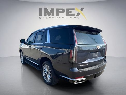 Used 2023 Cadillac Escalade Premium Luxury w/ LPO, Floor Liner Package AWD/4WD image 3