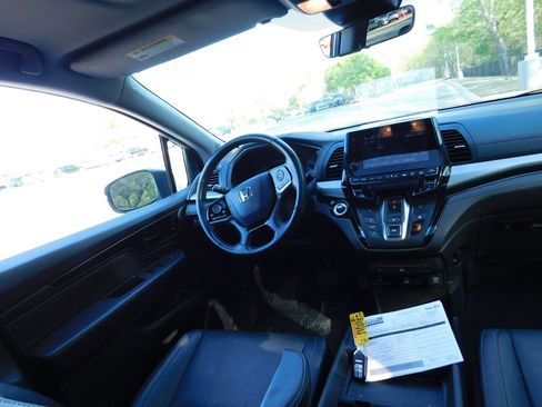 Used 2022 Honda Odyssey Touring image 7