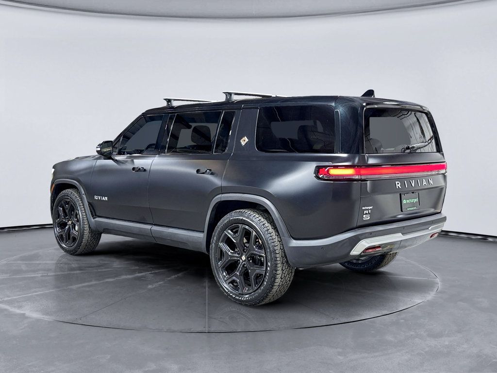 Used 2023 Rivian R1S Adventure Dual AWD/4WD image 2