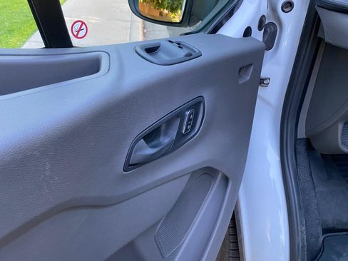 Used 2025 Ford Transit 250 Low Roof w/ Exterior Upgrade Package RWD image 20
