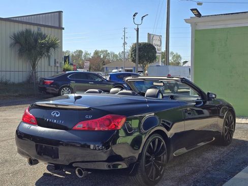 Used 2010 INFINITI G37 Base 2dr Convertible w/ Premium Pkg image 10