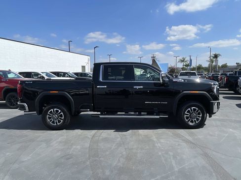 New 2025 GMC Sierra 2500 SLT image 4