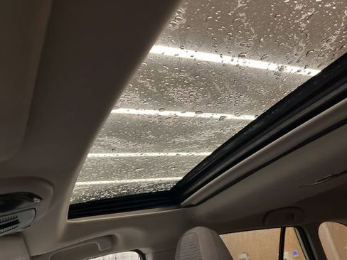 Used 2020 Subaru Outback Premium w/ Popular Package #1 image 12