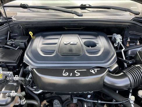 Used 2018 Jeep Grand Cherokee Altitude AWD/4WD image 29