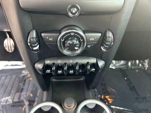 Used 2012 MINI Cooper S FWD image 32