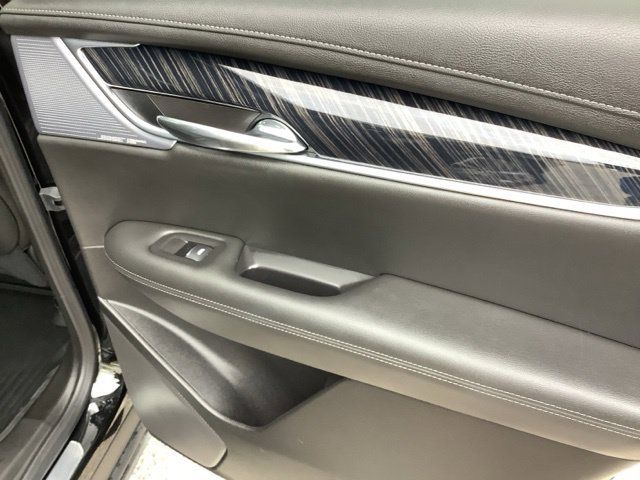 Used 2024 Cadillac XT6 Premium Luxury w/ LPO, Floor Liner Package AWD/4WD image 19