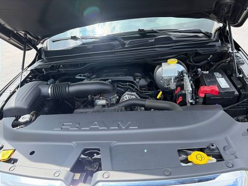 Used 2019 RAM 1500 Big Horn AWD/4WD image 31