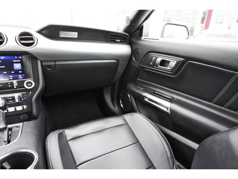 Used 2021 Ford Mustang Premium image 12