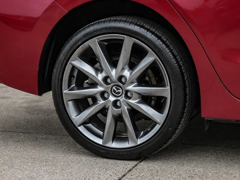 Used 2018 MAZDA MAZDA3 Touring image 51