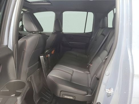Certified 2025 Honda Ridgeline TrailSport image 22
