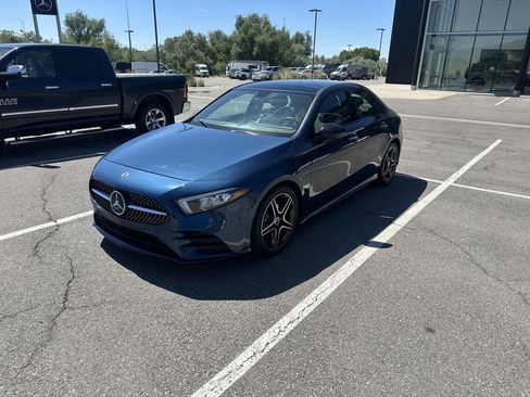 Certified 2021 Mercedes-Benz A 220 4MATIC image 5