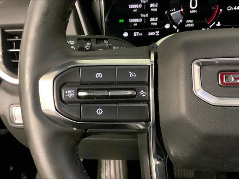 Used 2025 GMC Terrain Elevation AWD/4WD image 18