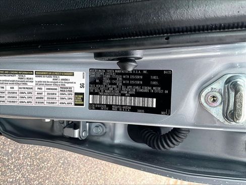 Certified 2025 Toyota Corolla Cross XLE AWD/4WD image 34