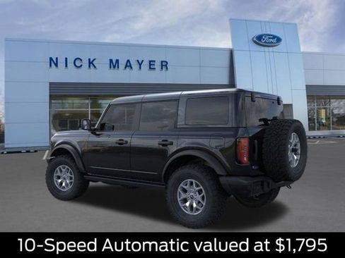 New 2025 Ford Bronco Badlands image 4