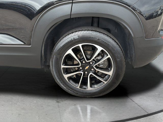 Used 2025 Chevrolet TrailBlazer LT FWD image 28
