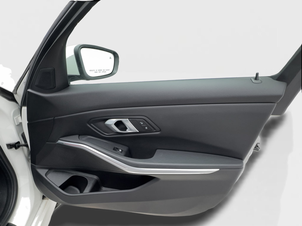 Used 2025 BMW 330i Sedan RWD image 35