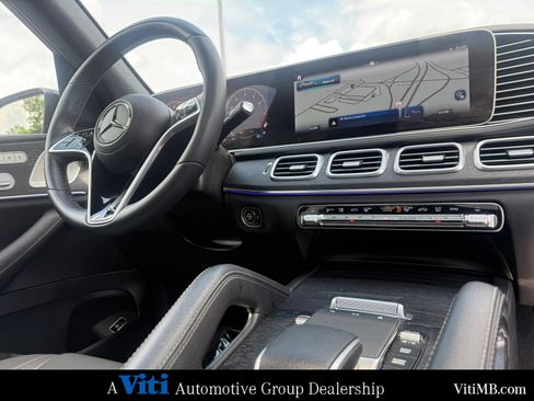 Certified 2025 Mercedes-Benz GLE 350 4MATIC w/ AMG Line Exterior image 32