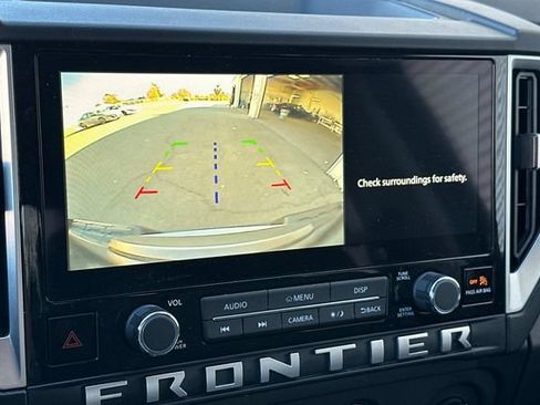 Certified 2025 Nissan Frontier SV AWD/4WD image 22