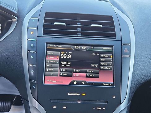 Used 2014 Lincoln MKZ Base w/ Equipment Group 101A Select image 14