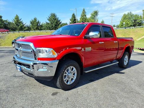 Used 2016 RAM 2500 Laramie AWD/4WD image 7