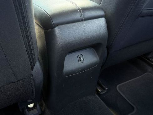 Certified 2021 Nissan Sentra SV FWD image 23