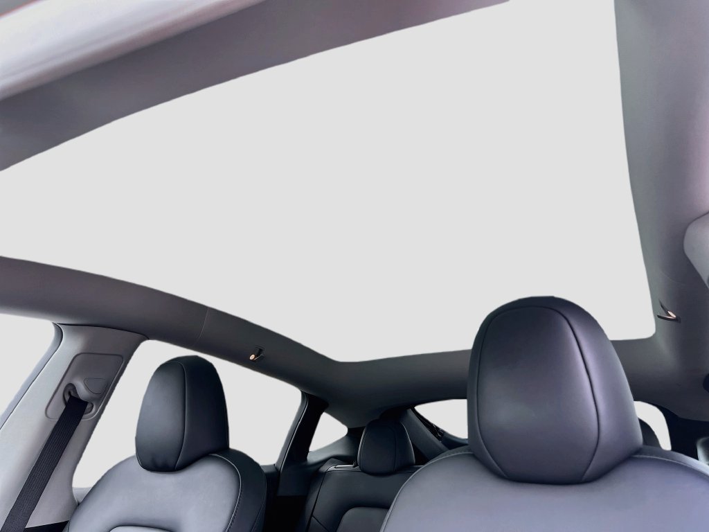 Used 2025 Tesla Model Y Long Range RWD image 21
